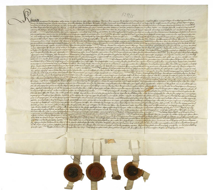 Pergamena del privilegio concesso da Bernardo Clesio principe vescovo di Trento alla villa di Cles di chiamarsi borgo. (Trento, 18 settembre 1535)