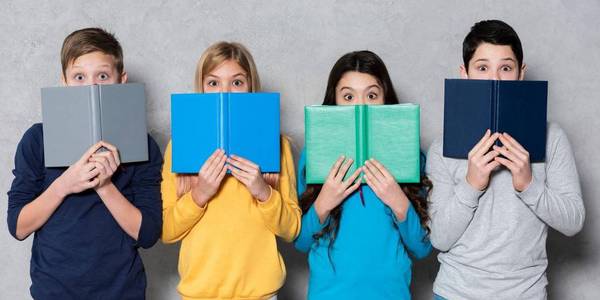 Immagine decorativa per il contenuto Divoratori di libri