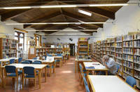 Immagine decorativa. Panoramica della biblioteca di Mattarello
