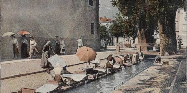 Immagine decorativa per il contenuto Le forme dell'acqua: fontane, rogge e piscine di Trento